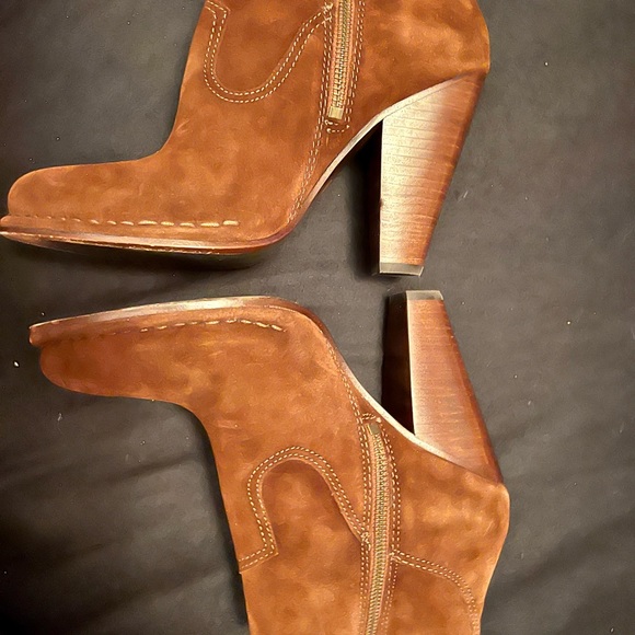 FRYE womens size 8.5 - Picture 8 of 9